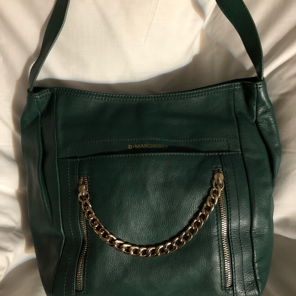 B. Makowsky shoulder bag